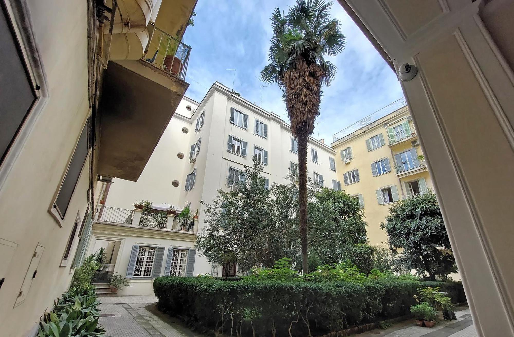 Habito Suites Rome Exterior photo
